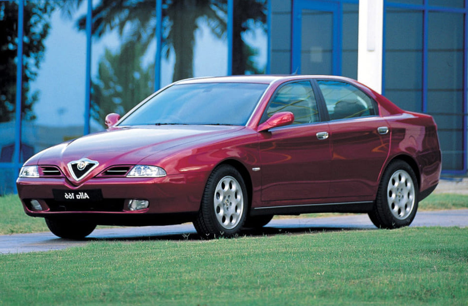 Замена аккумулятора Alfa-Romeo 166