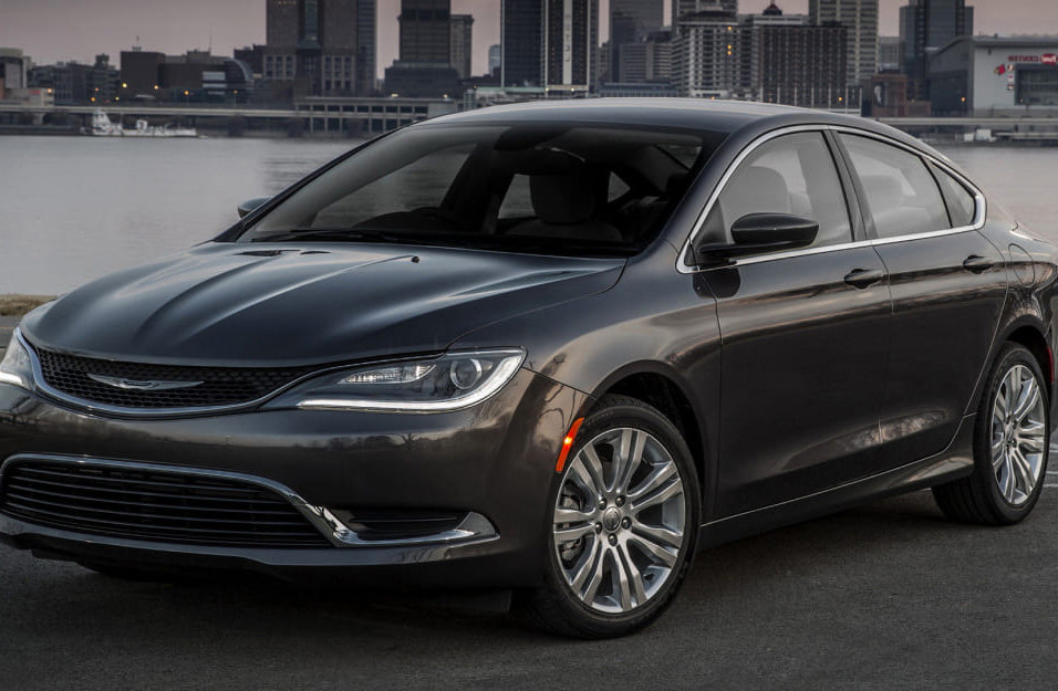 Замена аккумулятора Chrysler 200