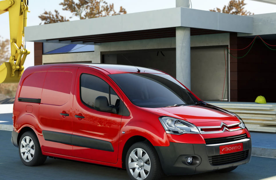 Замена аккумулятора Citroen Berlingo