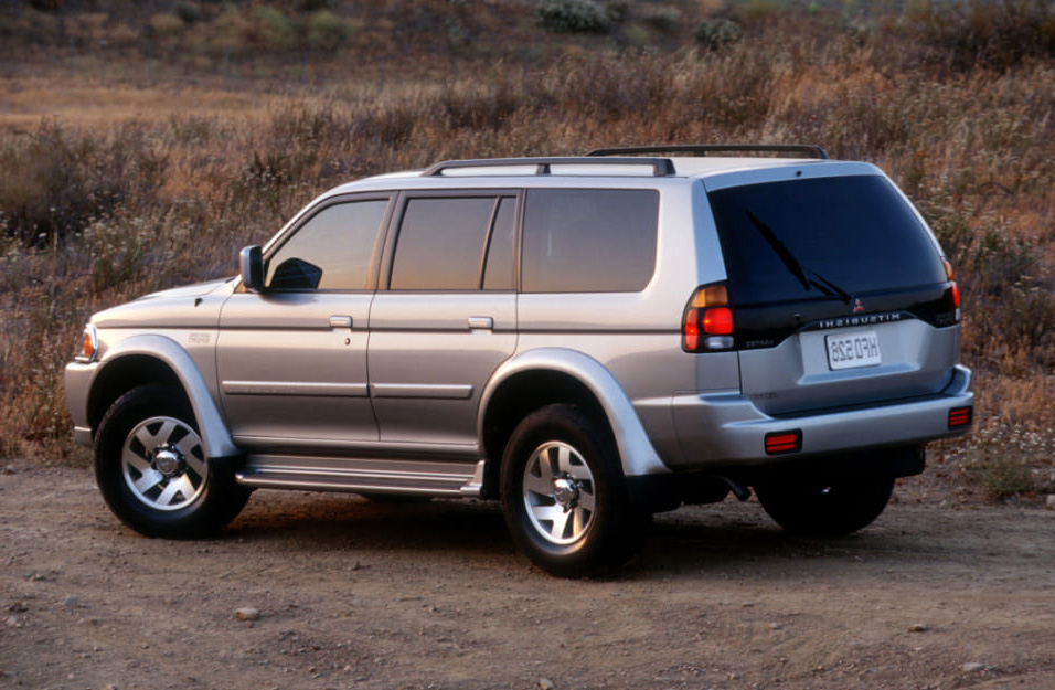 Замена аккумулятора Mitsubishi Montero-Sport