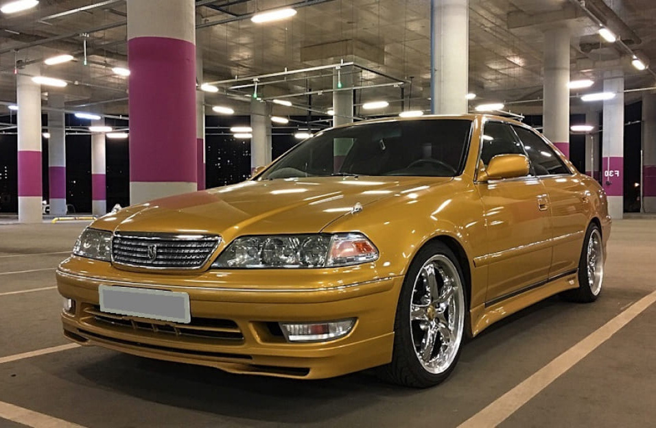 Замена аккумулятора Toyota Mark-Ii